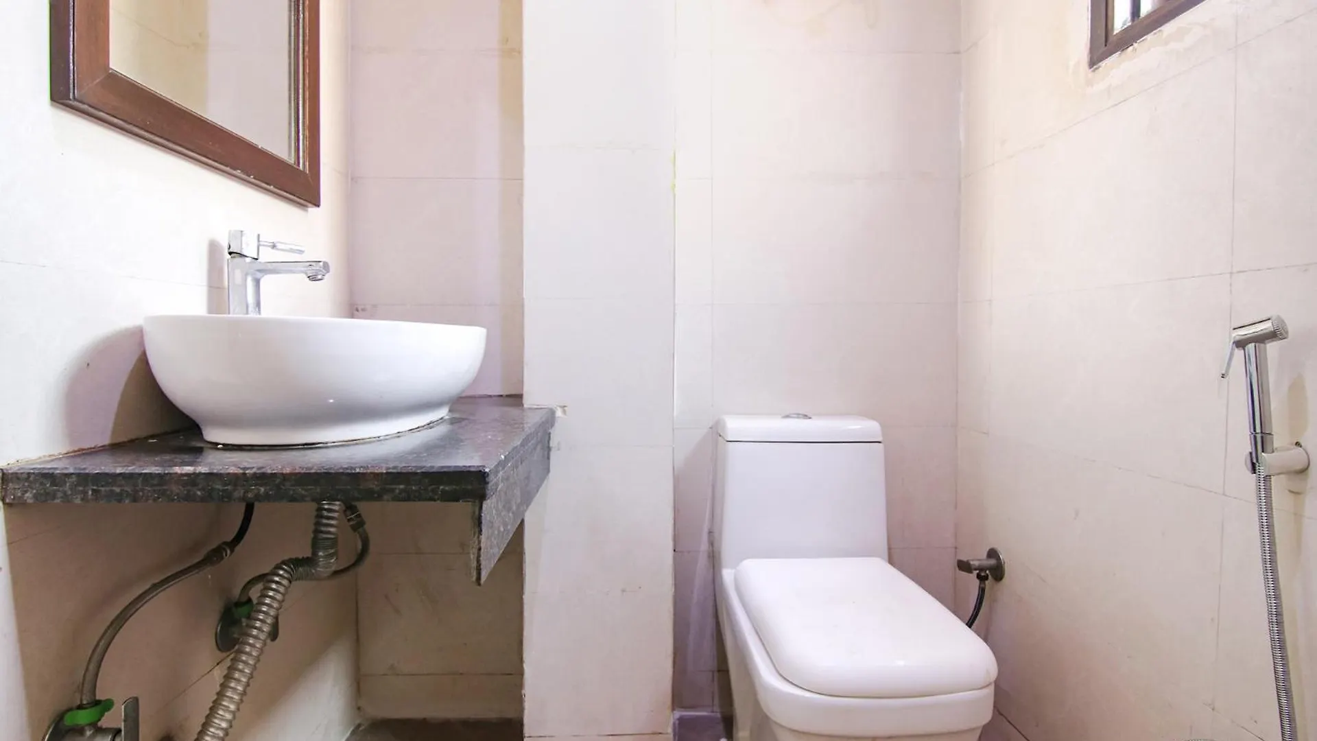 *** Hotel Fabexpress The Premium Villa Delhi  India