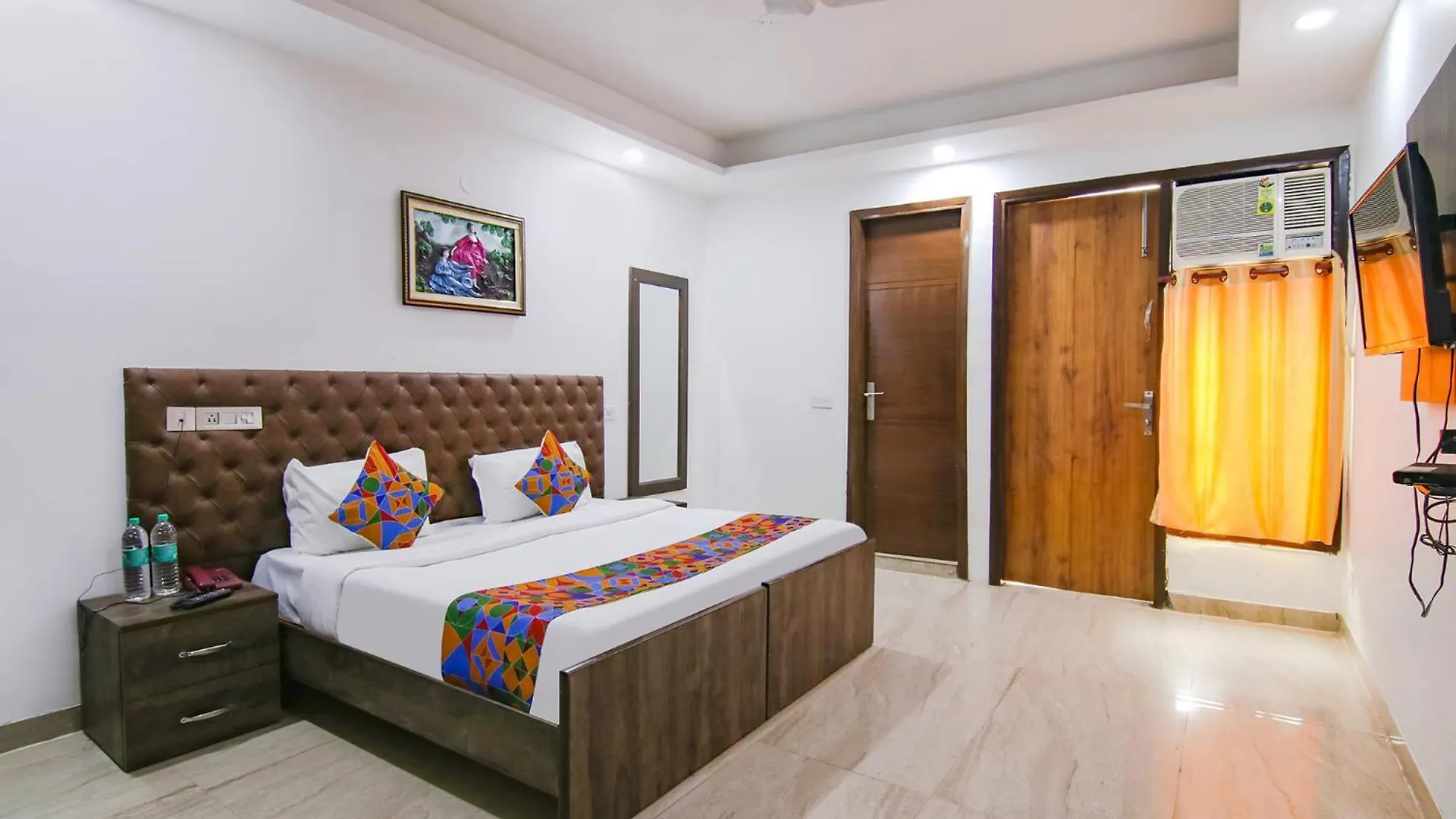 Fabexpress The Premium Villa Delhi  India